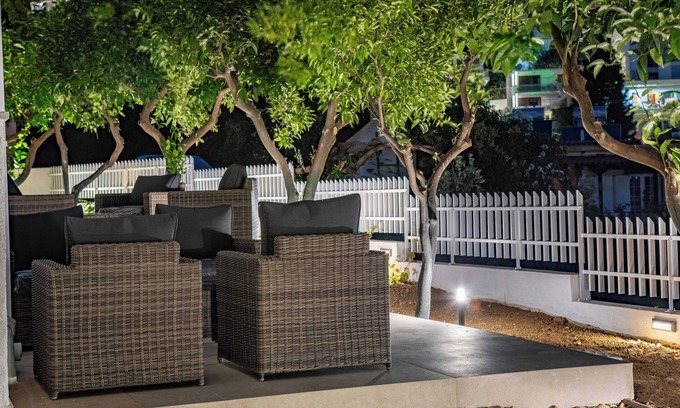 Tolo House | Arancia Elegant Rooms and Suites
