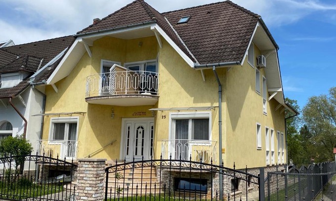Harkany Apartment | Arany Apartman