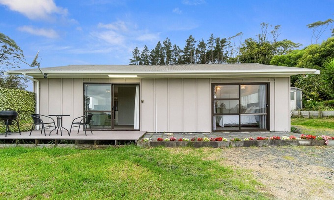 Ramarama House | Ararimu Holidays - Drury Holiday Home