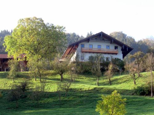 Rohrdorf Apartment | Arbeiterwohnung Entbuchner Hof