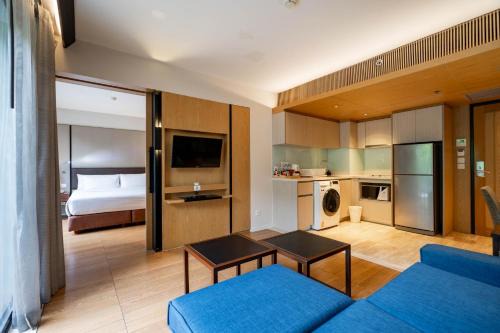 Ploenchit Hotel | Arcadia Suites Bangkok