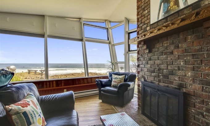 Arch Cape House | Arch Capella - Oceanfront! - Beachcomber Vacation Homes