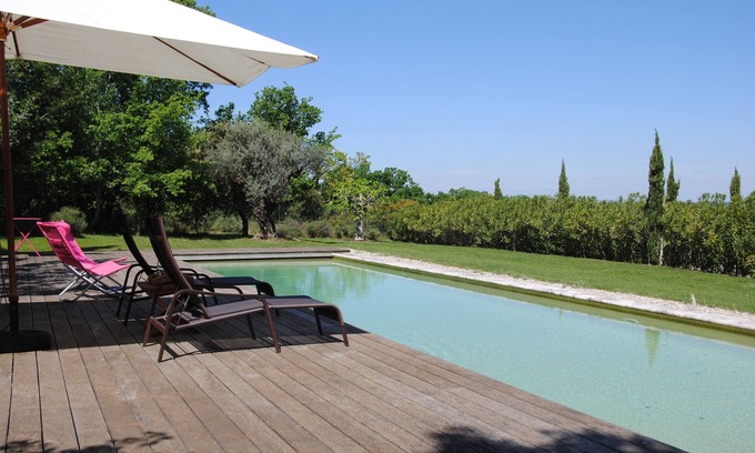 Loriol-du-Comtat House | Architect-designed home w superb views of Mont Ventoux, Dentelles de Montmirail
