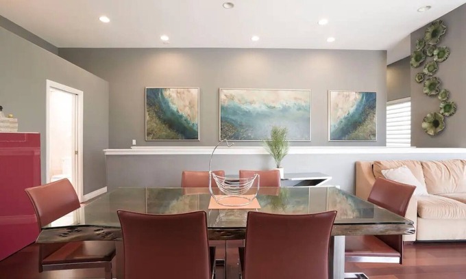 La Jolla Farms Apartment | Architectural Gem La Jolla Oceanview surf and golf