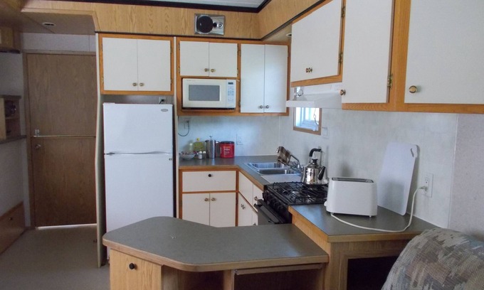 Mayo Apartment | Arctic Homestead