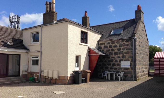 Dyce Bed & Breakfast | Ardenlea House Hotel B&B