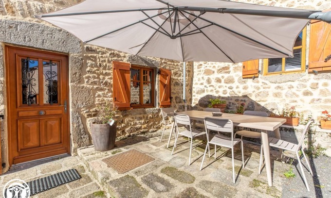 Auzelles House | Arduenna - Auzelles - Gîte