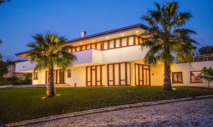 Montecorvino Rovella Bed & Breakfast | ARIA - Villa di Campagna