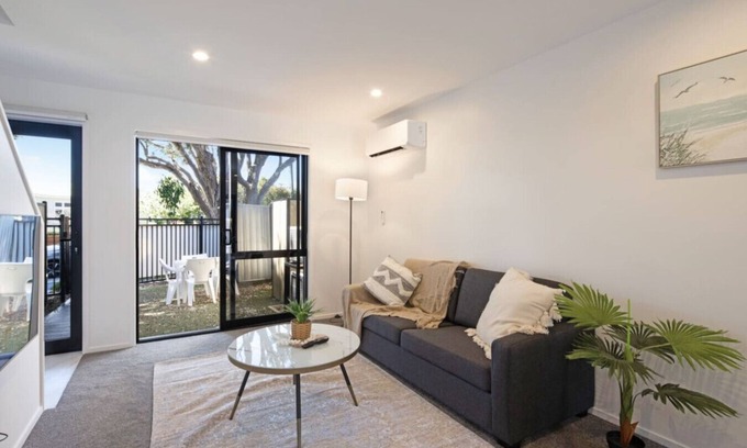 Lower Hutt House | Ariki Serenade House: 2BR Peaceful Stay