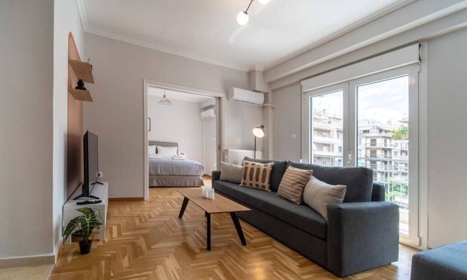 Platia Viktorias Apartment | Aris123 #41 - Entire Apt, Fully Equipped, 3Bedroom