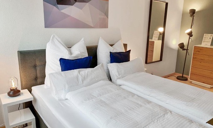 Zug Apartment | ARISER - Zug City View 1 Business Apartment