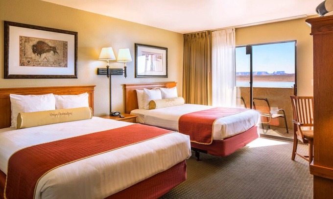 Wahweap Hotel | Arizona Escapes:3 Spacious Units!Water Adventures,Lakeview!Onsite Pool