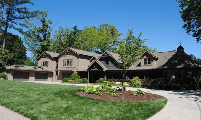 Gainesville Resort | Ark On Lake Lanier | Reunions | Corporate Retreats