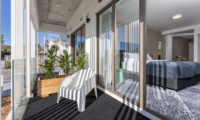 Ponsonby Hotel | Arluxia