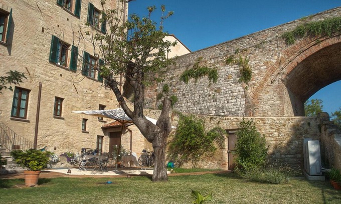 Colle di Val d'Elsa Bed & Breakfast | Arnolfo B&B
