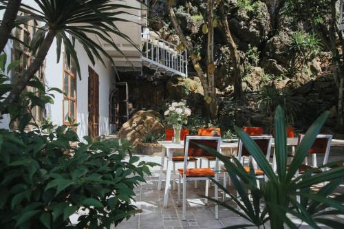 Cat Hai House | AROMA HOUSE - Private entire house on Cat Ba island
