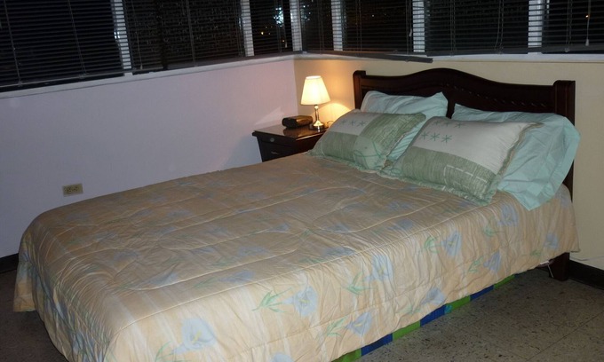 Engativa Apartment | Arriendo ap/studio Amoblado independient