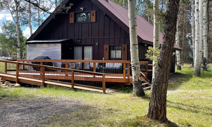 Cimarron Cabin | Arrowhead Mountain Hideaway
