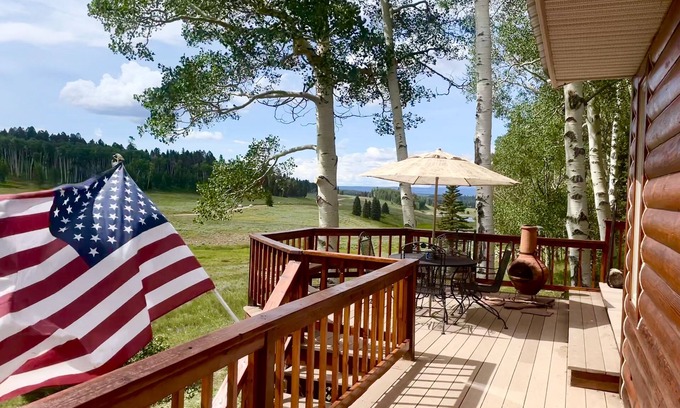 Cimarron Cabin | Arrowhead Sanctuary! Beautiful Cabin! Deck with Fire Pit & Incredible Views!