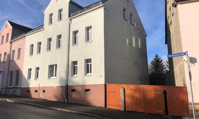 Cainsdorf Apartment | Art-Haus-Zwickau