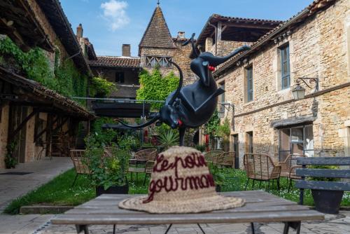 Cluny Hotel | Art'Hotel & SPA Le Potin Gourmand