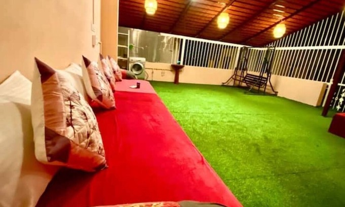 RT Nagar Apartment | Art House - Luxury Apartment with Air Conditioning - 101