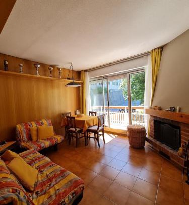 Artesina Apartment | Artesina - ski in & ski out - vista sulle Alpi e camino