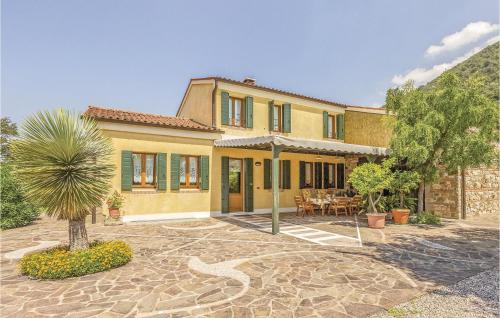 Valnogaredo House | Artista