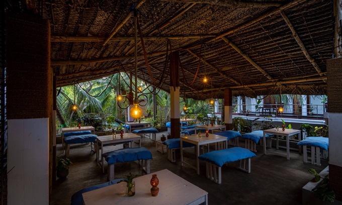 Pottuvil Division 2 House | Arugambay Resort