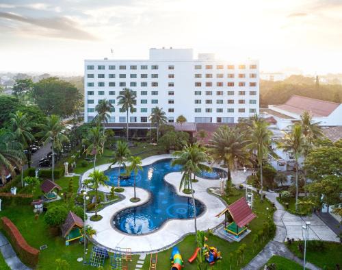 Pekanbaru Hotel | Aryaduta Pekanbaru