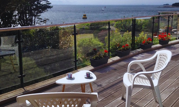 Arzon Ski Chalet | Arzon- house for 2 with great seaview