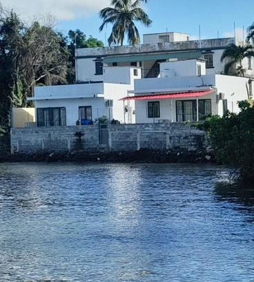 Grand River South East Apartment | Ashan Luxury Seafront Villa 2