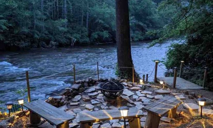 Blue Ridge Cabin | Aska Adventure River Swim and Summer Fun