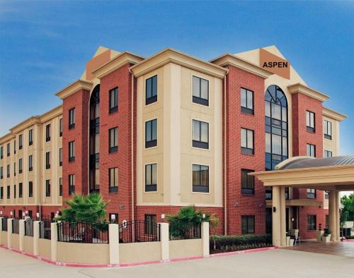 La Porte Hotel | ASPEN GRAND HOTEL LaPorte
