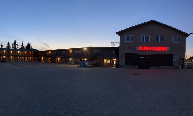 Drayton Valley Hotel | Aspen Motor Inn