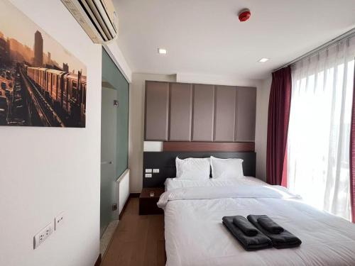 Chang Khlan Apartment | Astra changklan road 清迈市区Astra 豪华公寓两卧室 毗邻香格里拉大酒店 步行可至长康路夜市 位于市中心 健身房 泳池