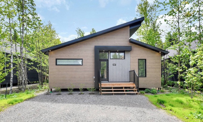 Pont-Rouge Ski Chalet | Astral | Wooded & Relaxation | Private Spa