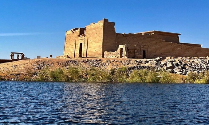 Aswan House | Aswan Felucca Sailing boat