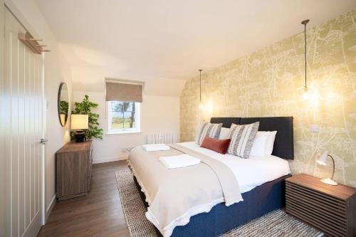 St. Andrews House | At The Bay