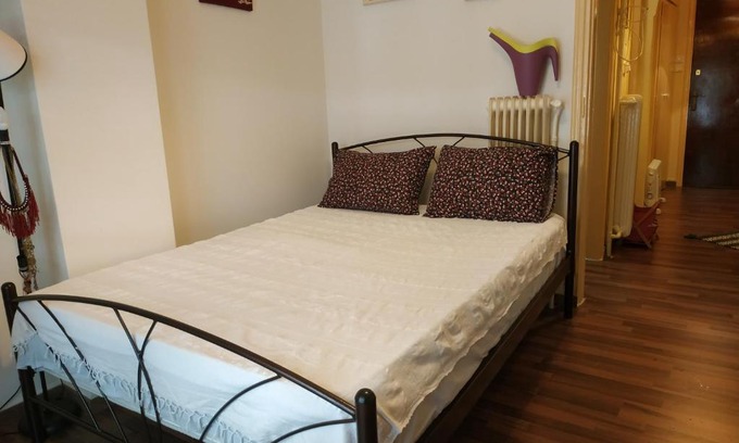 Agios Panteleimonas Apartment | AT THE CENTER OF ATHENS....METRO STATION ATTIKI