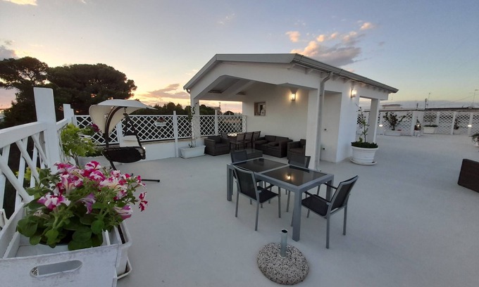 Lecce Apartment | At the sight of the Baroque