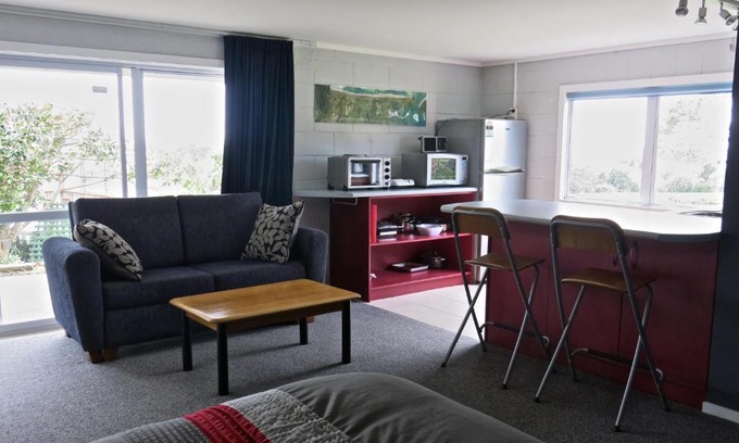 Waihi Beach Apartment | Atalaya
