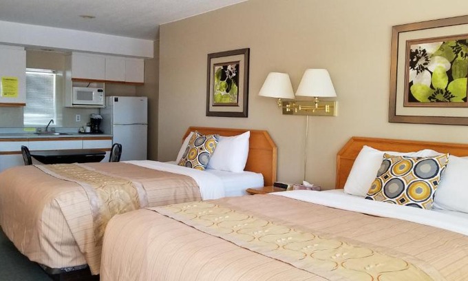 Athabasca Hotel | Athabasca Lodge Motel