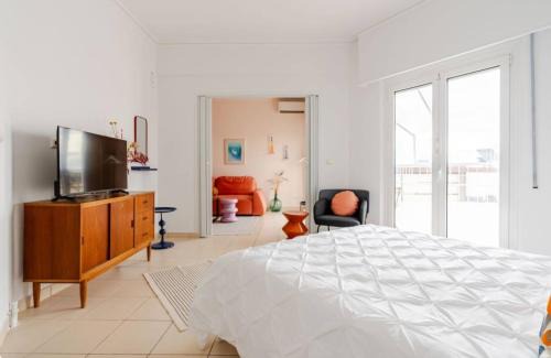 Psirri Apartment | Athens City Center Gem-Acropolis View-Bright Spacious Flat