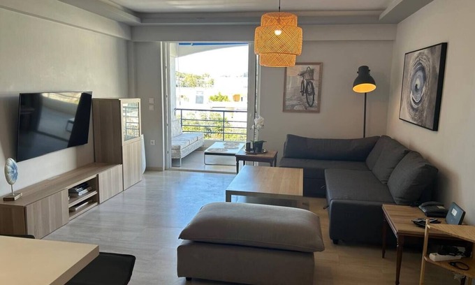Vouliagmeni Apartment | Athens Riviera, Modern Vouliagmeni Flat at Cape of Lemos