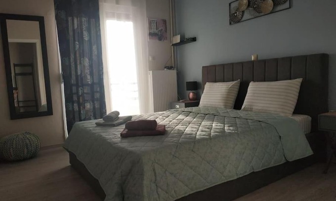 Chaidari Apartment | Athens view apartment near Metro station Agia Marina