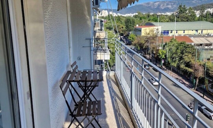 Platia Viktorias Apartment | Athens View Vintage Residence