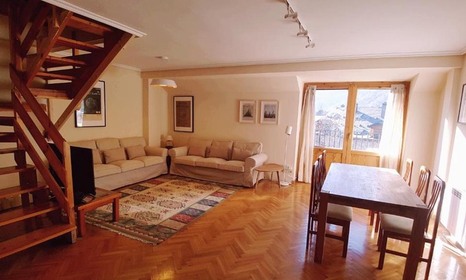 Biescas Apartment | Atico duplex Urb La Viña en Biescas