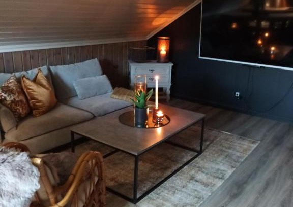 Bamble Apartment | Atina 56