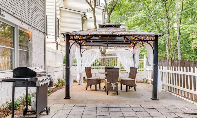 Chamblee Apartment | Atlanta Area Apt Near Hospitals, Great for Nurses!